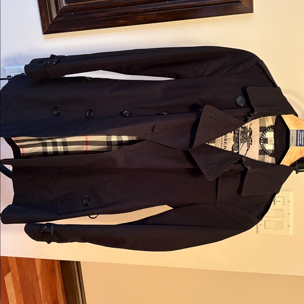Burberry Black and Beige Check Lining Coat